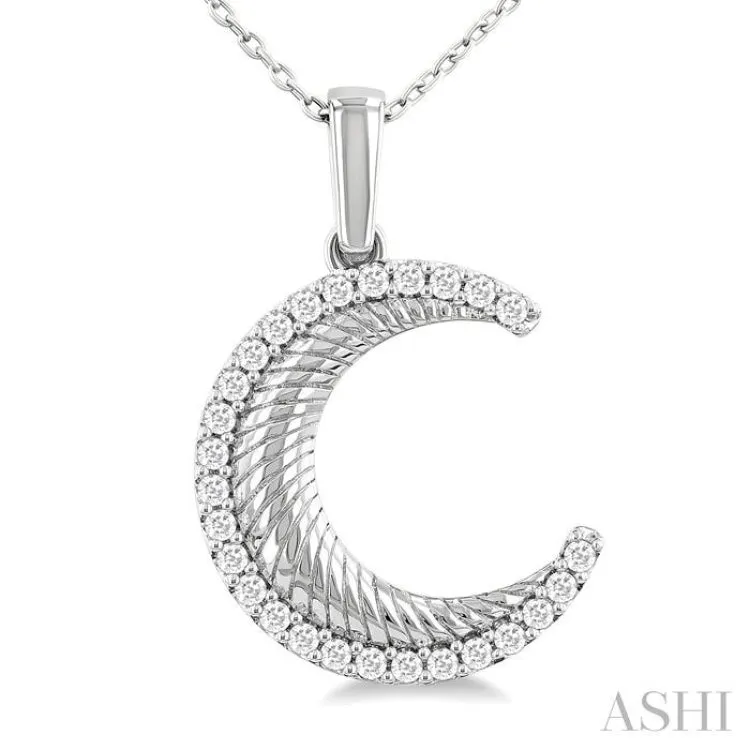 1/5 Ctw Spiral Textured Crescent Moon Round Cut Diamond Fashion Pendant With Chain in 14K White Gold