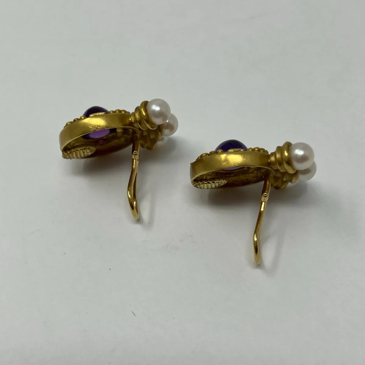 18K Gold Earclip with Amethyst, Ruby and Akoya Pearls