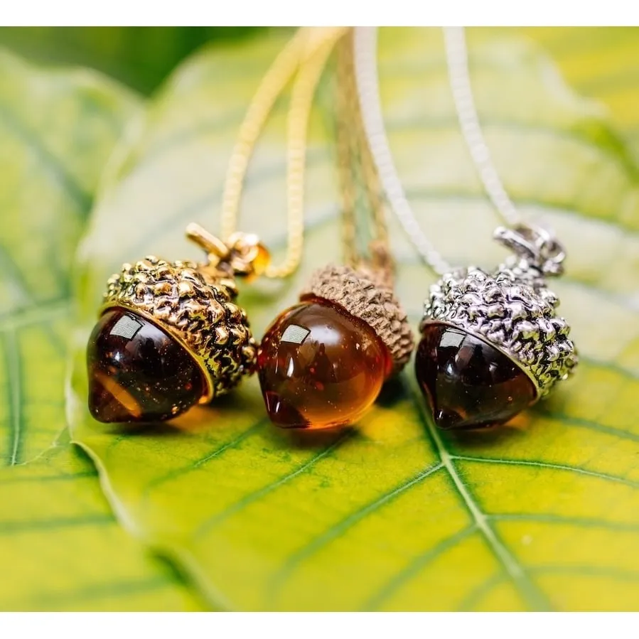 Acorn Amber Necklace