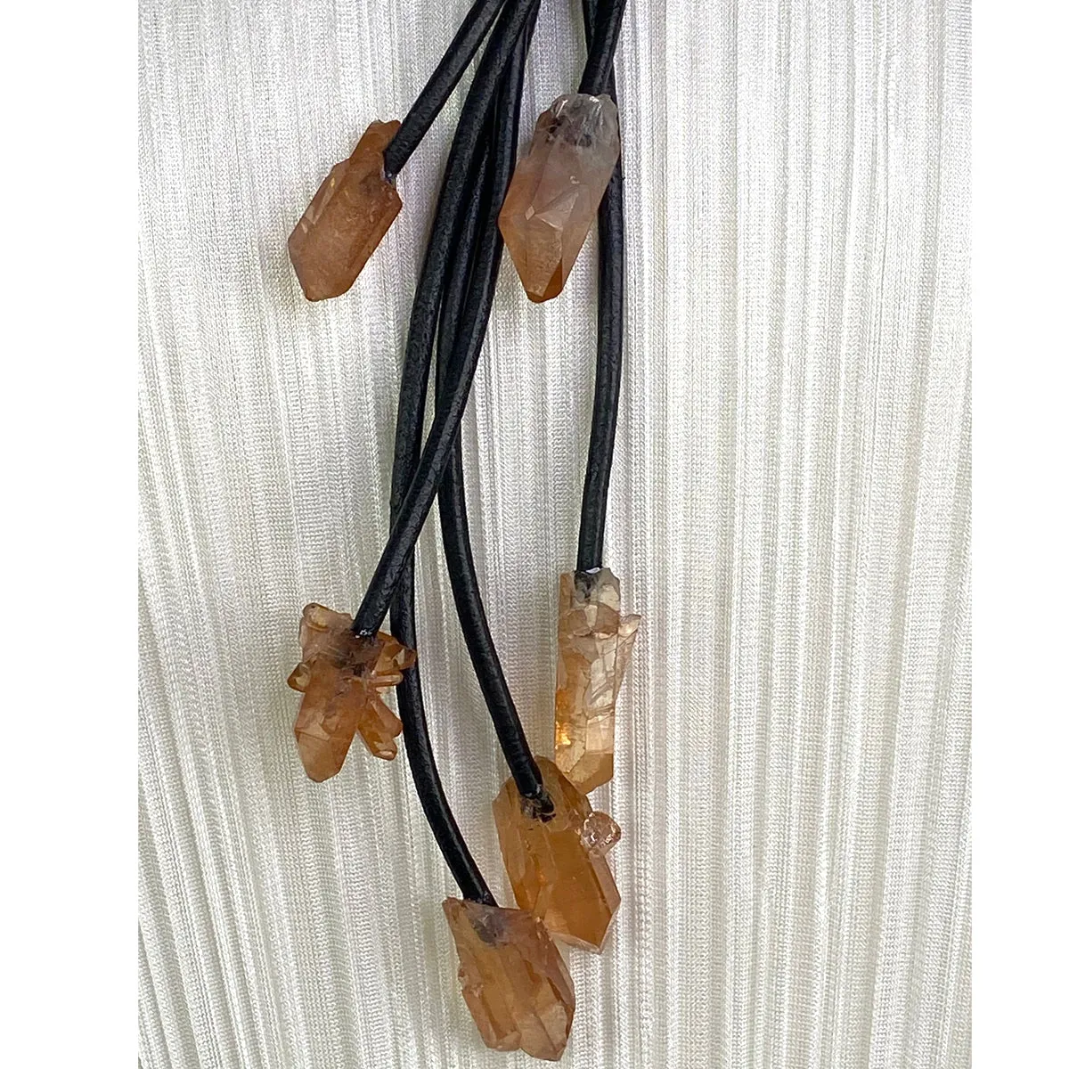 AMBER CRYSTAL LARIAT