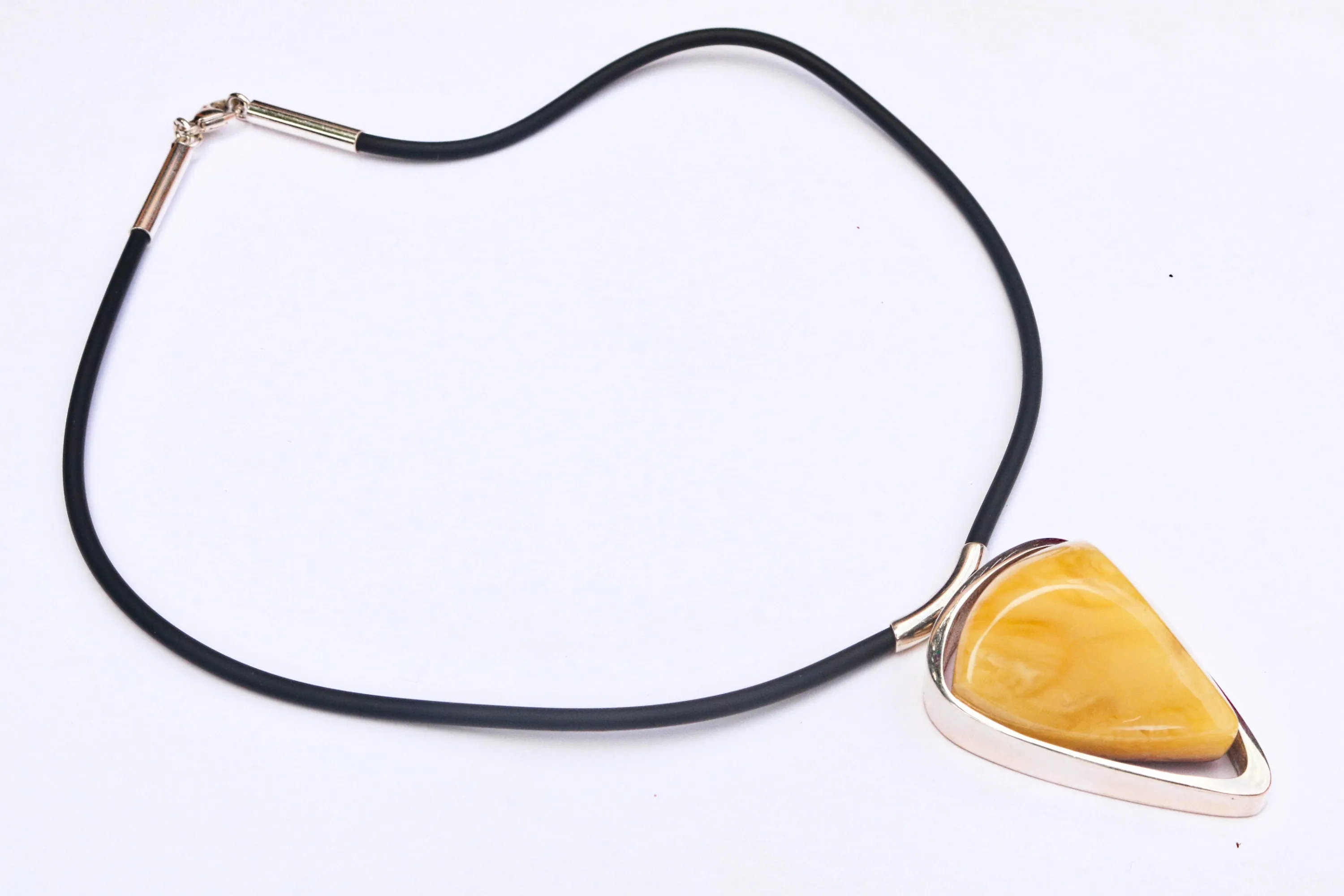 Baltic Amber Choker Pendant Butterscotch Necklace Cord Jewelry 18" 29.8 gram 925 Silver