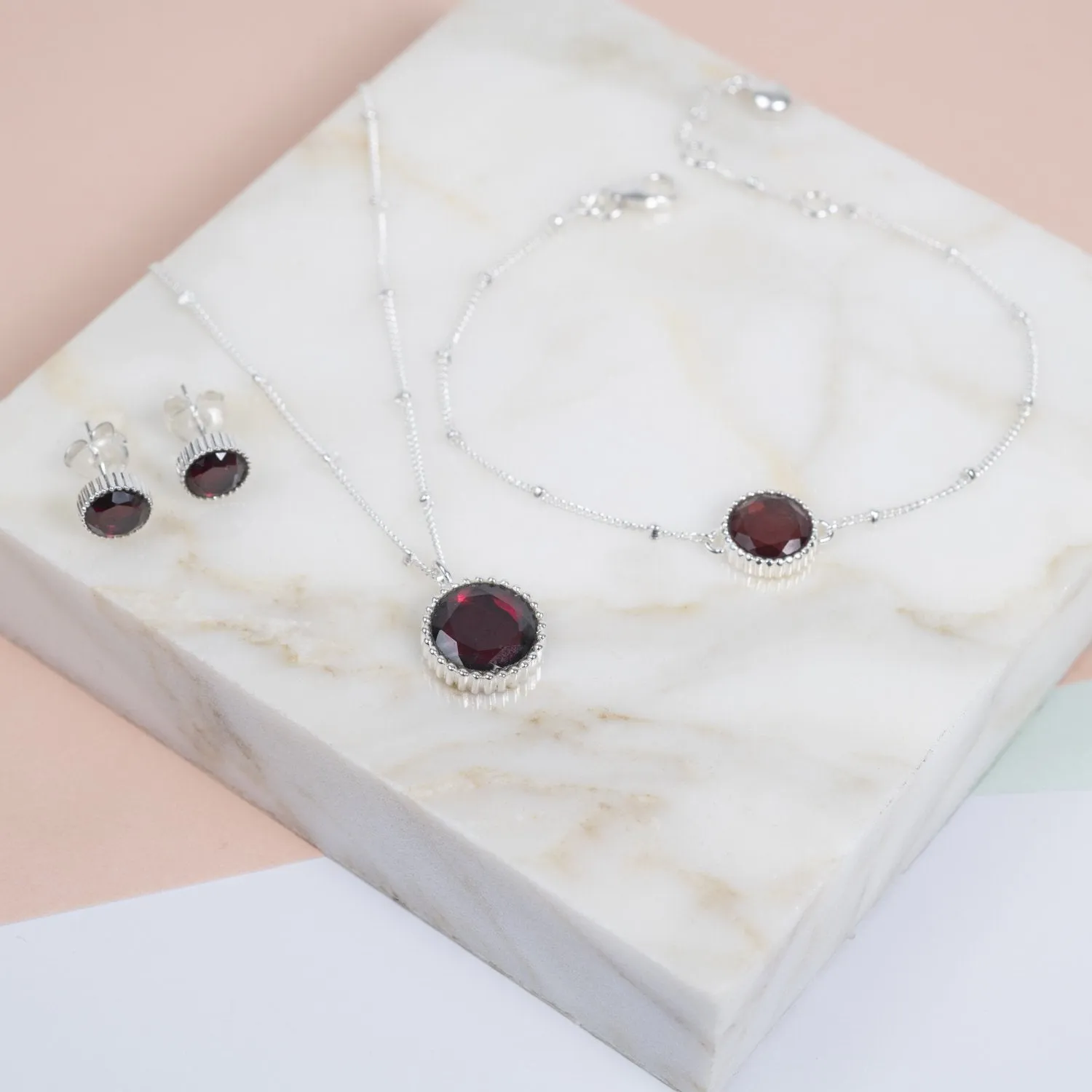 Barcelona January Birthstone Garnet & Silver Jewellery Set