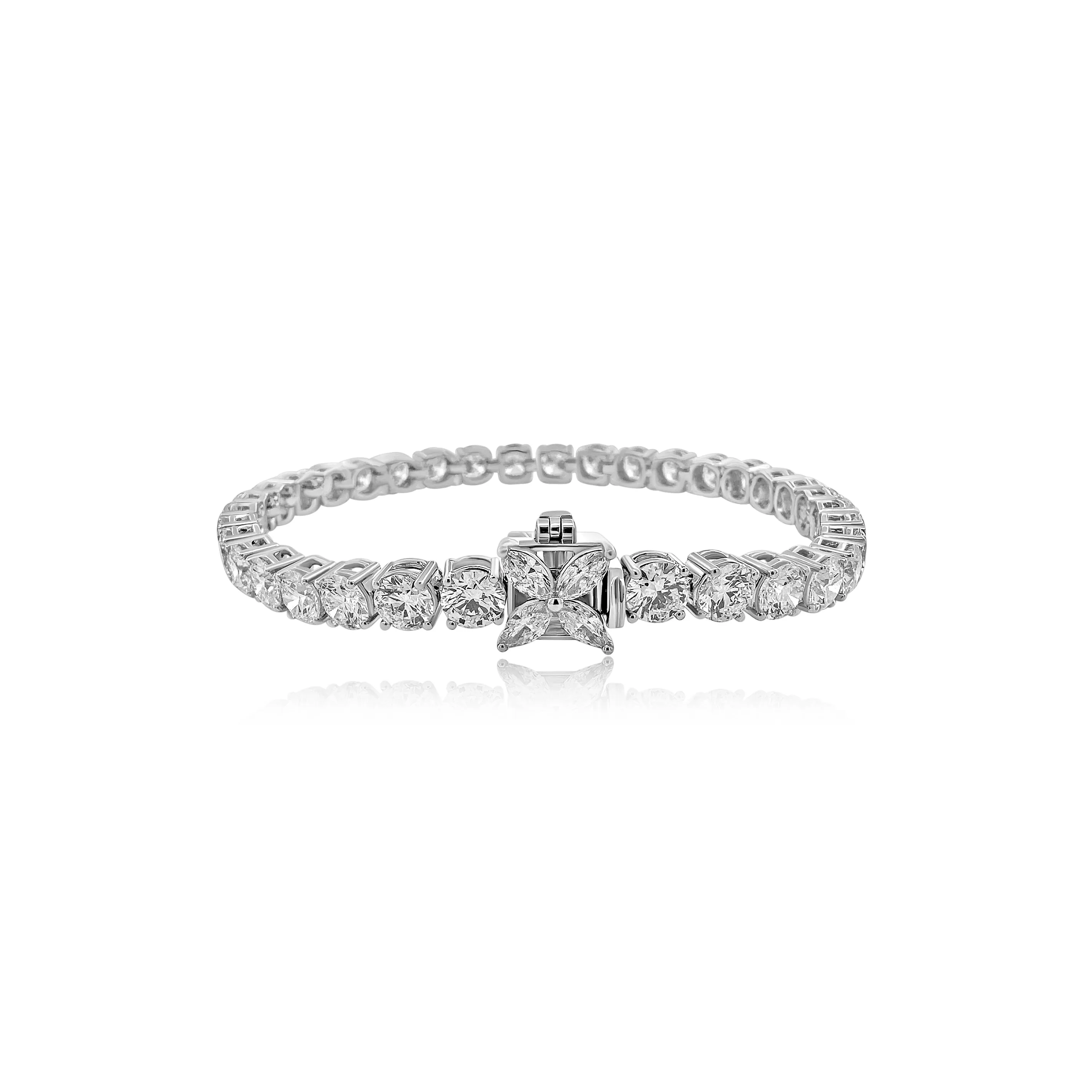 Diamond Bracelet  15.15 cts TW 0.50PT