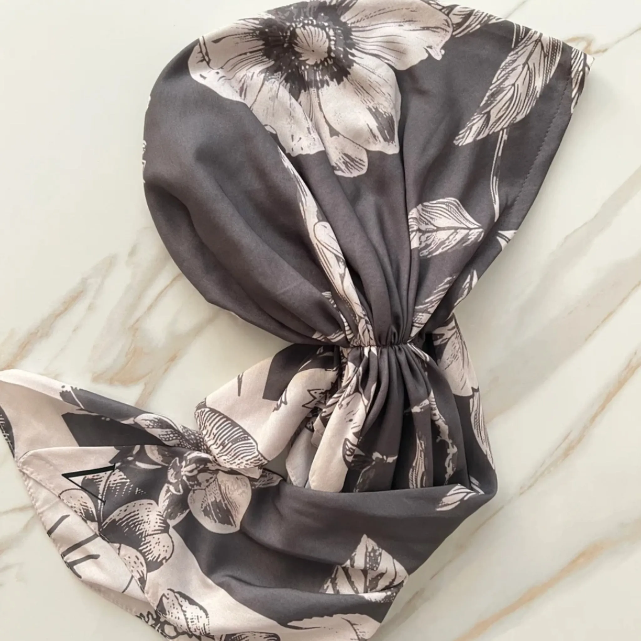 Elodie Headscarf by Valeri Many Styles