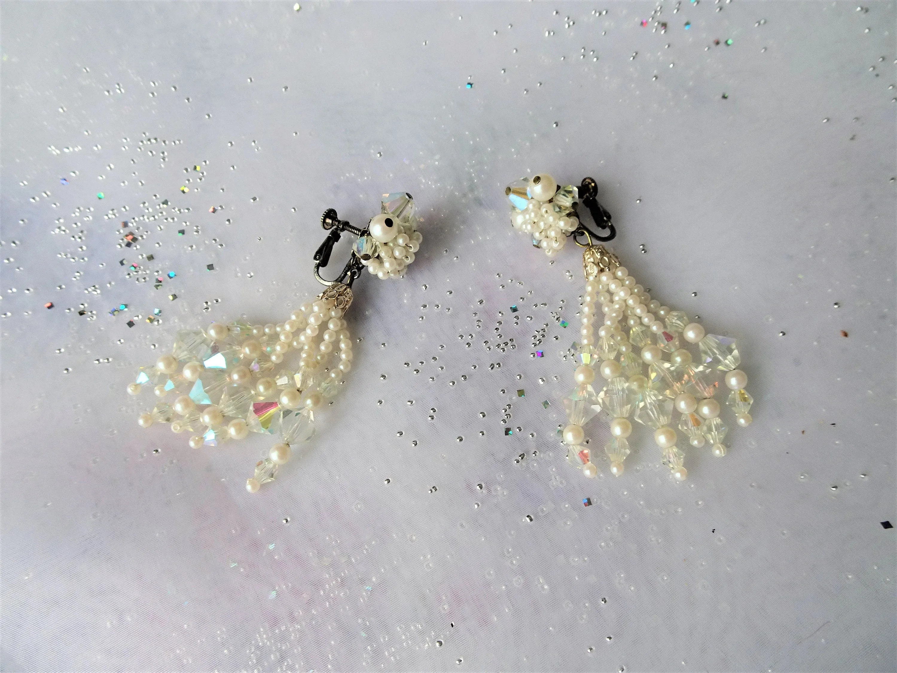 FABULOUS Crystal and Pearl Drop Earrings, Clip On or Screw Back Combination, Pure Glam,Bridal Jewelry,Stunning Earrings,Collectible Earrings