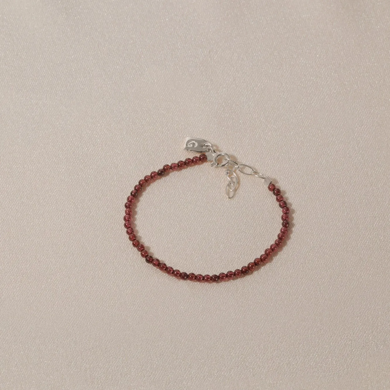 Galore Bracelet Birthstone January Garnet | Silver