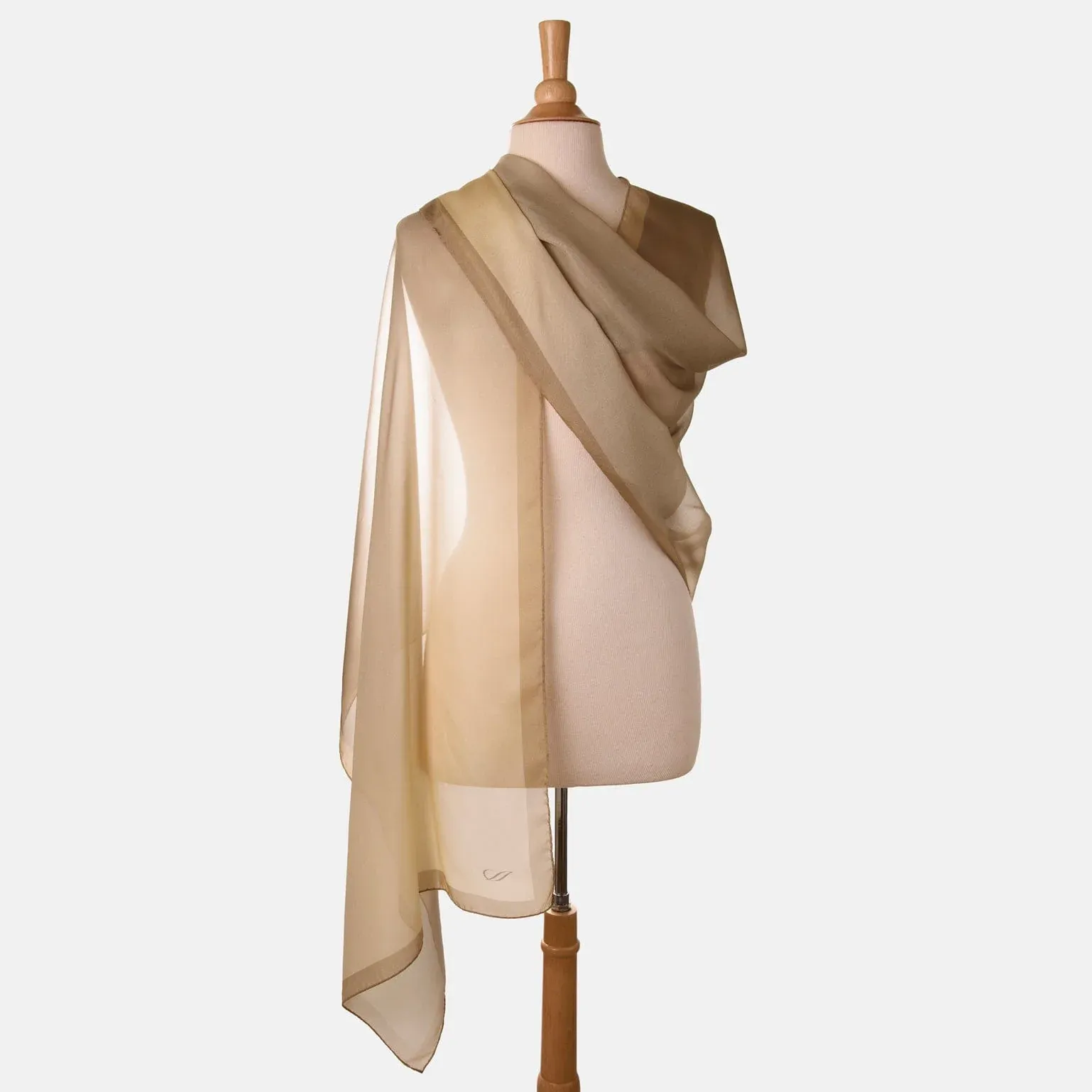 IC753gb Elizabetta Sophia Shawl