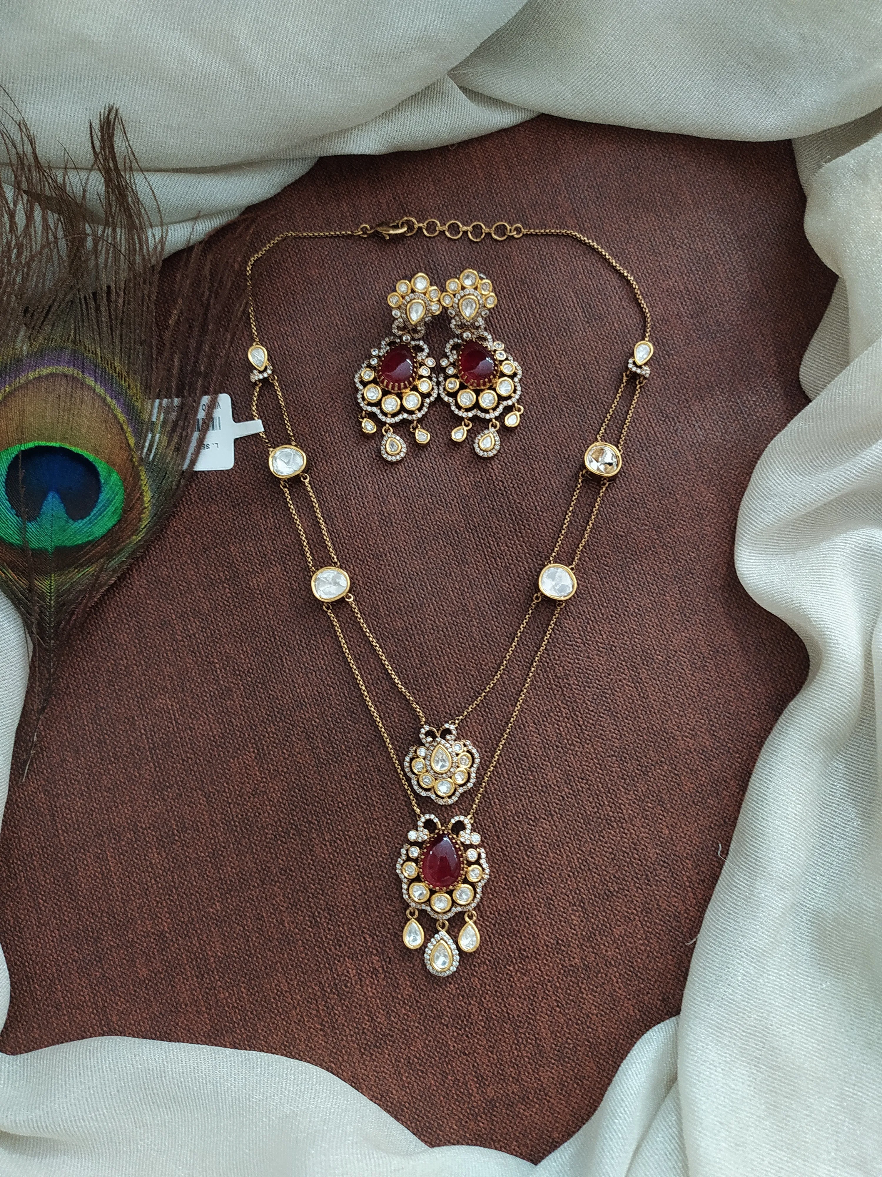 Modern Kundan Necklace Set