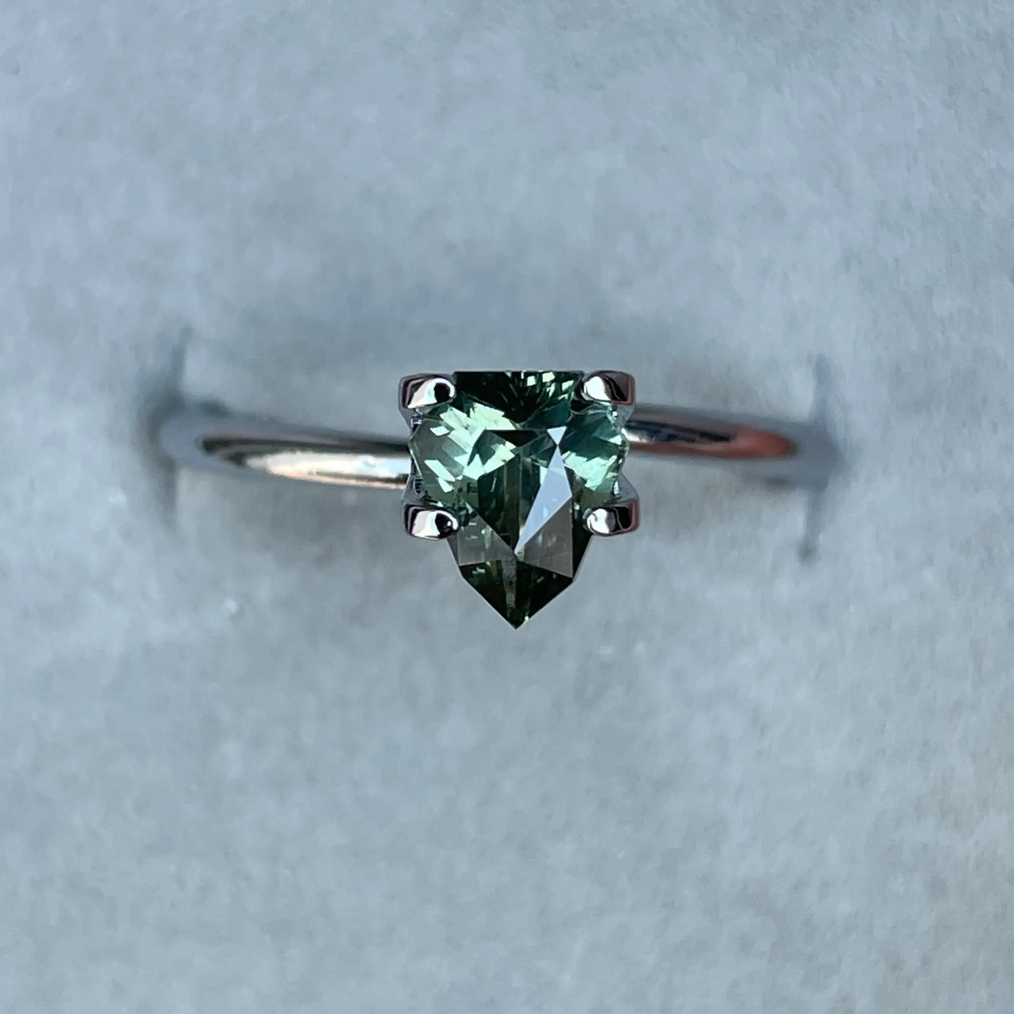 Natural green Sapphire 1.12 CT, Parti Sapphire, Fancy Cut Green Sapphire, Engagement Rings, Wedding Rings, certified stone, Montana Sapphire