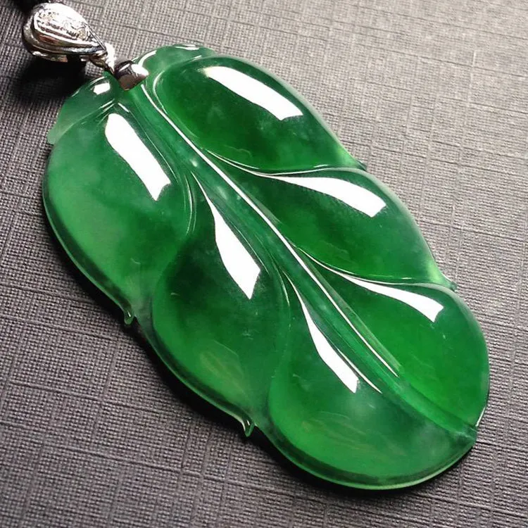 Natural Jade Pendant Jadeite Pendant PT258