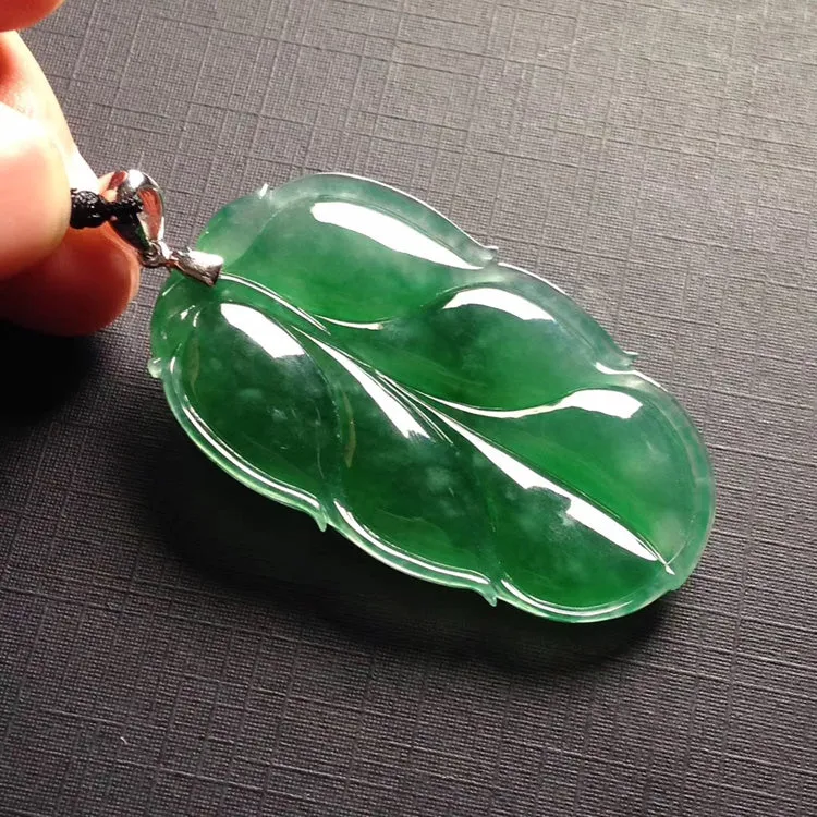 Natural Jade Pendant Jadeite Pendant PT258