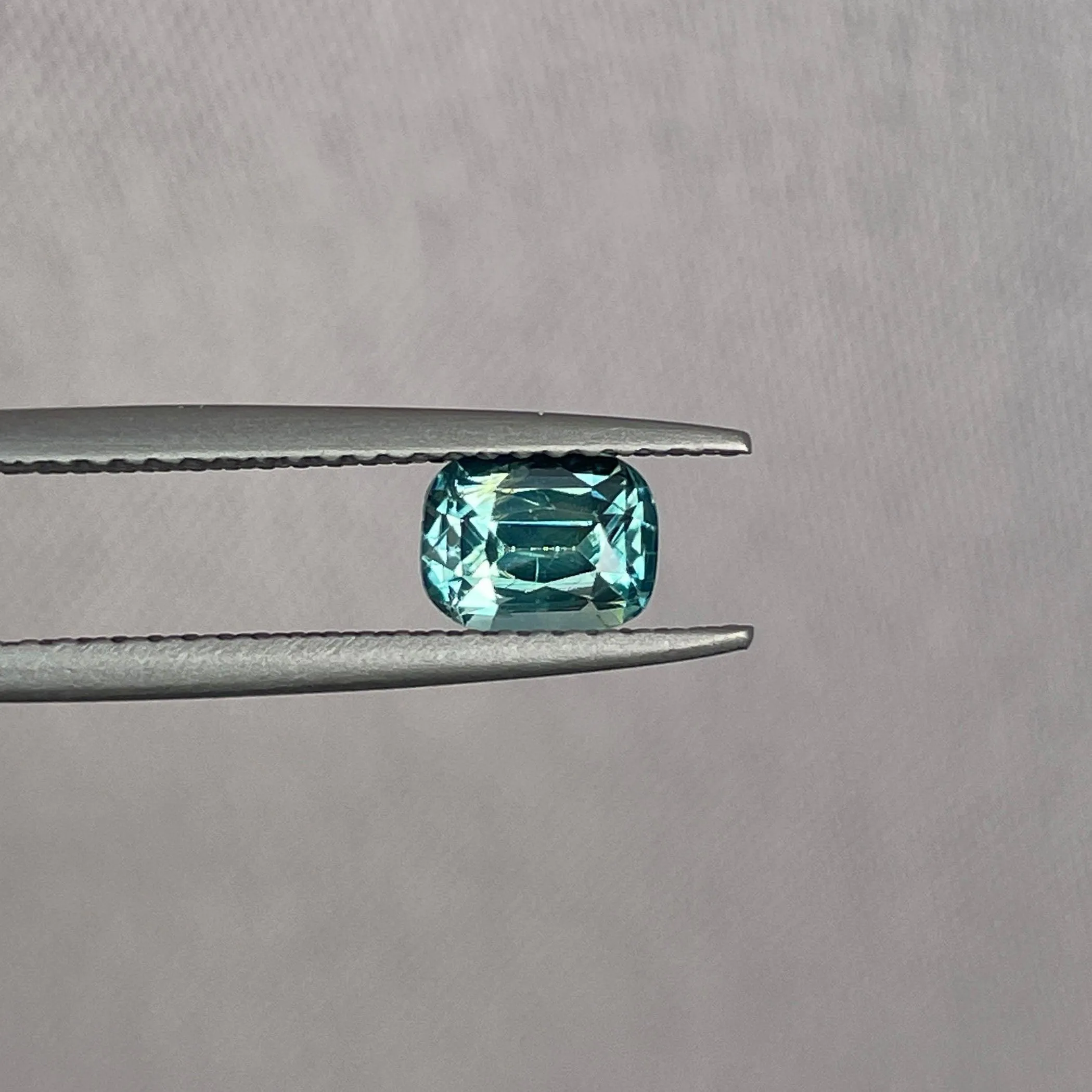 This 1.00 crt Green Sapphire is well cut to bring out the best colour and lustre, and has a perfect colour blend.