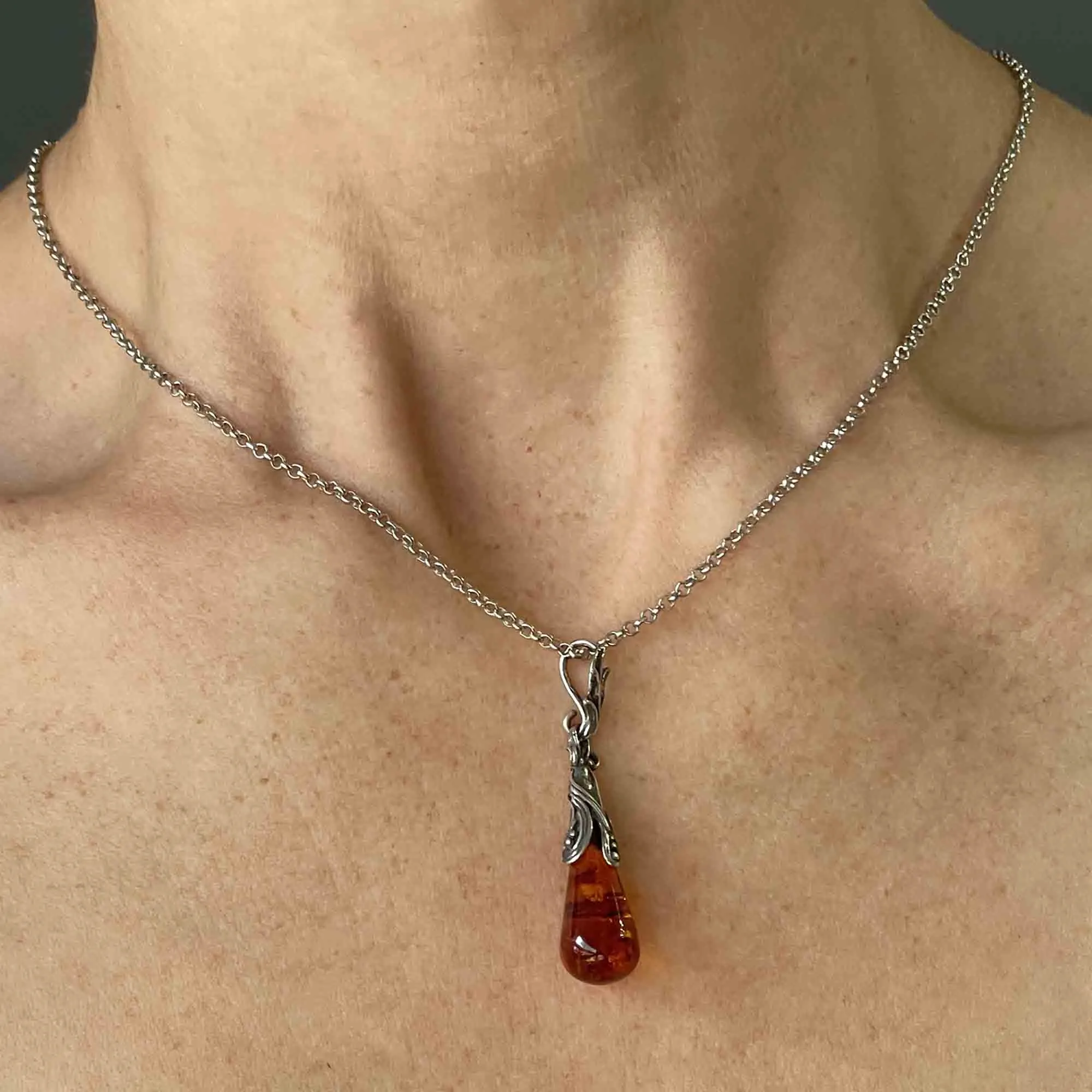 Vintage Silver Baltic Amber Pendant Necklace