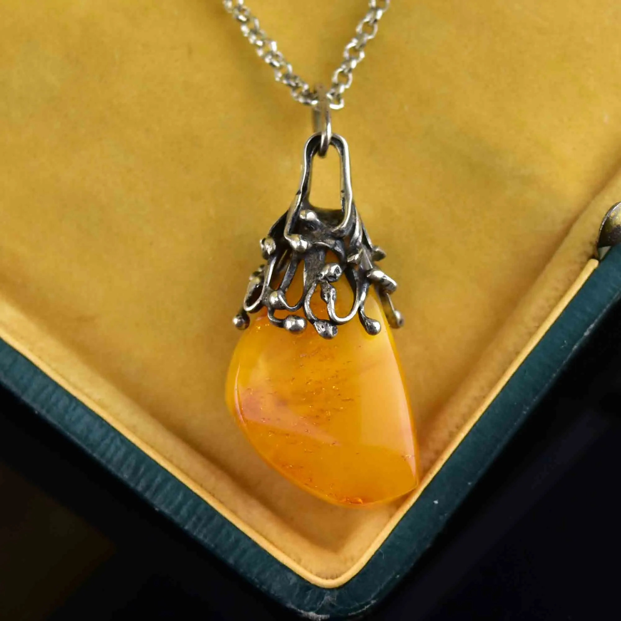 Vintage Silver Butterscotch Amber Pendant Necklace