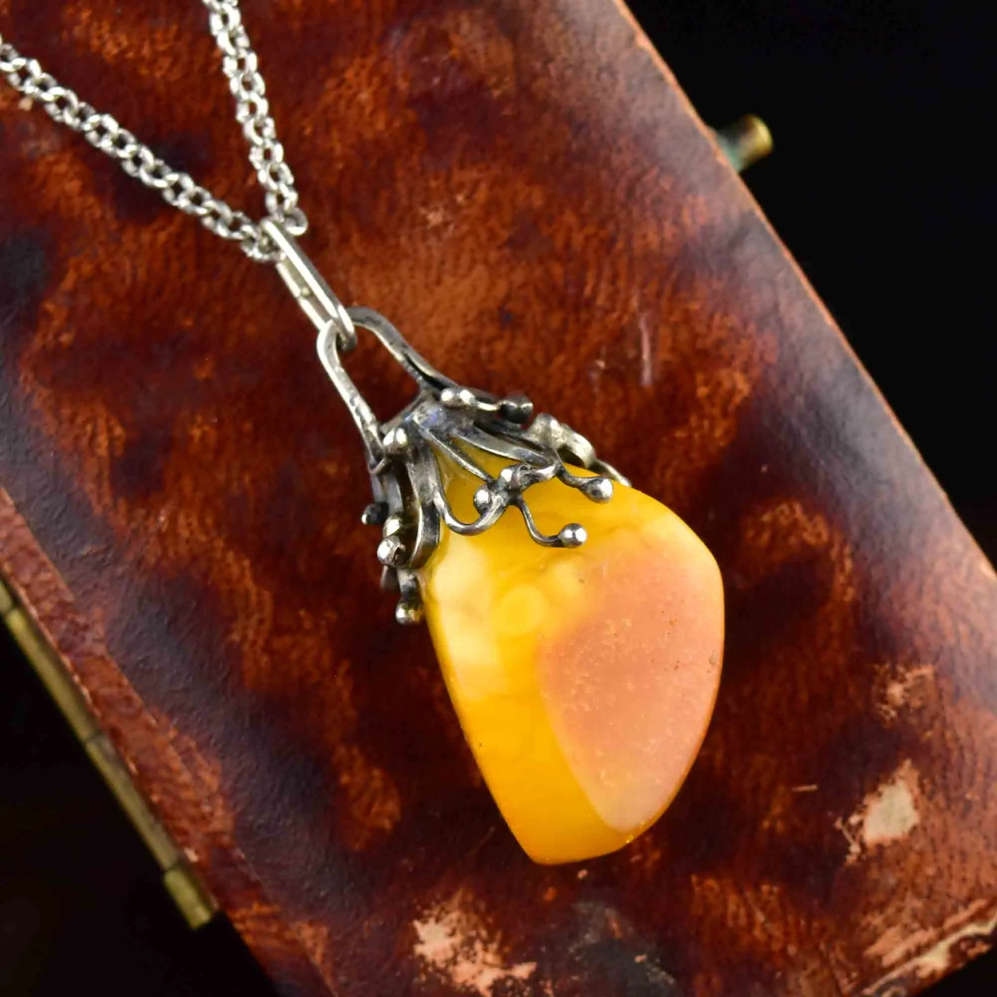 Vintage Silver Butterscotch Amber Pendant Necklace