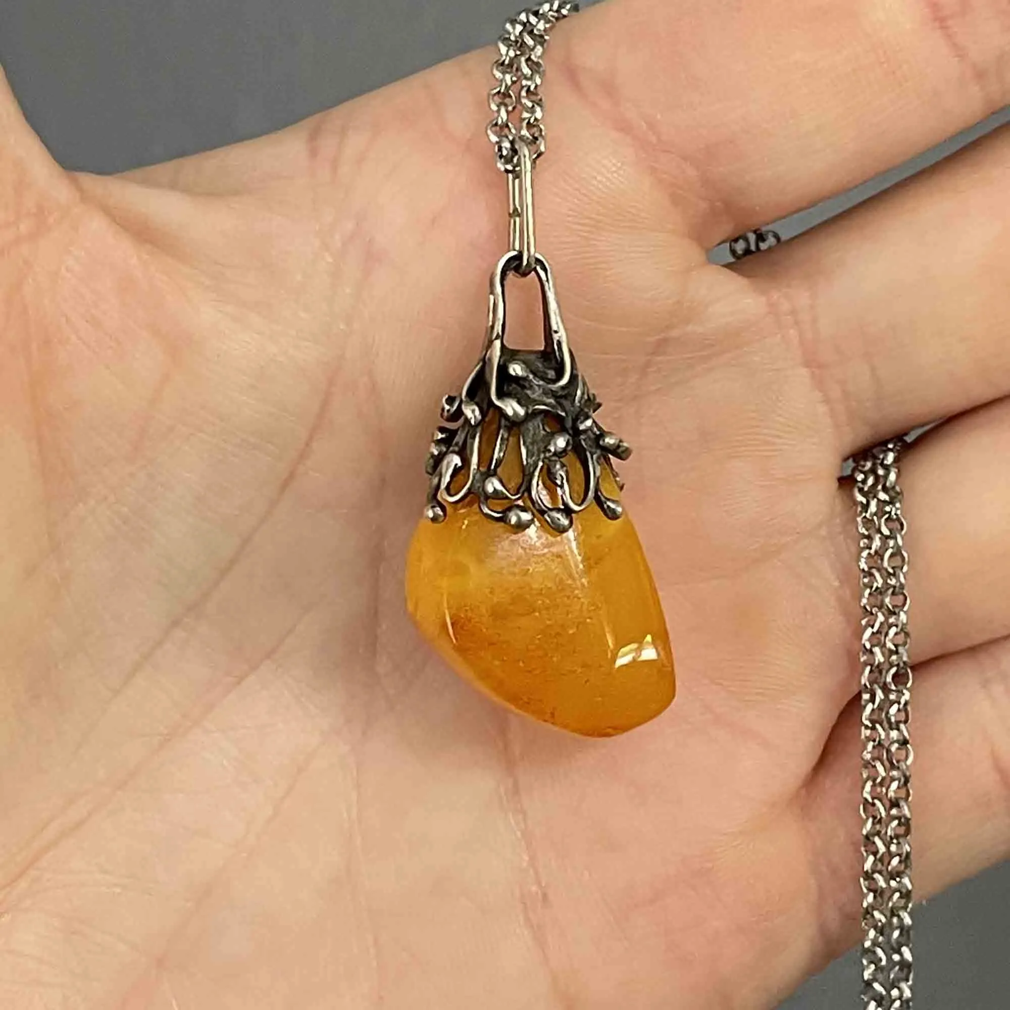 Vintage Silver Butterscotch Amber Pendant Necklace